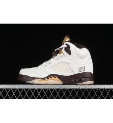 AIR JORDAN 5 RETRO EARTH METALLIC GOLD SAIL MUSLIN DD9336 200